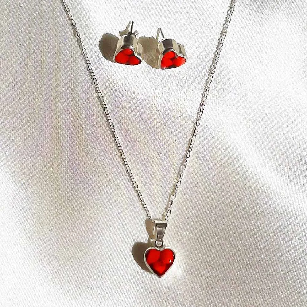 Huayruro Heart Set of pendant and earrings