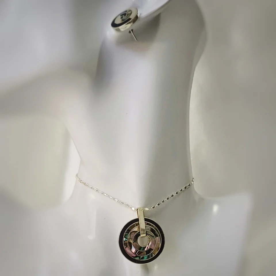 5.2 set, pendant y aretes